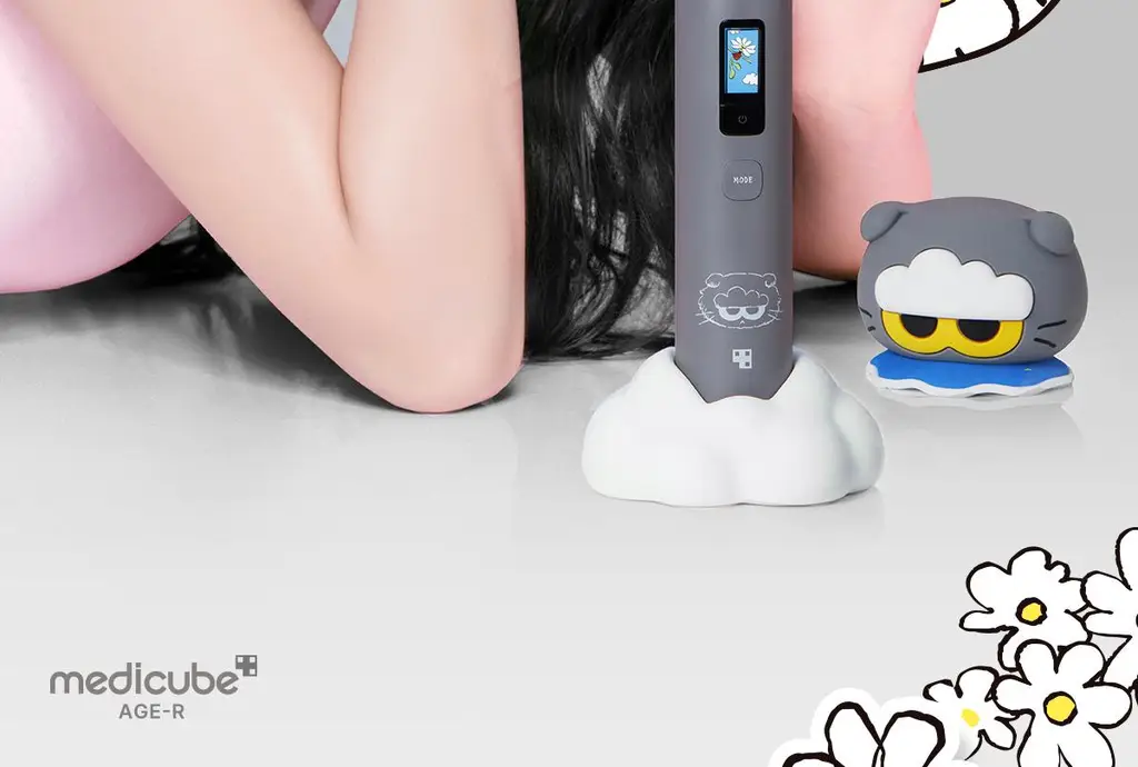 [UPGRADE] 메디큐브 에이지알 부스터프로 X2 조앤프렌즈 에디션(+ 헤드캡 + 거치대 + 파우치 + 헤어핀) 상세페이지 11